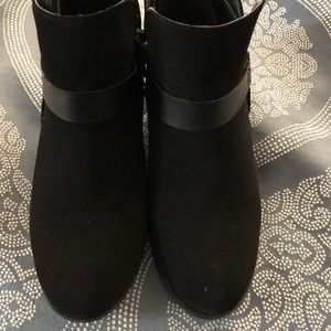 Andrea suede black ankle boots